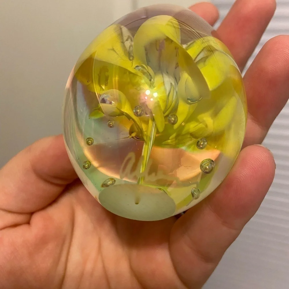 Iridescent Egg Shaped Paperweight Signed Allen - Picture 3 of 7